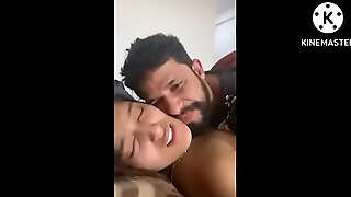 bhabhi connected with lover moaning loudly